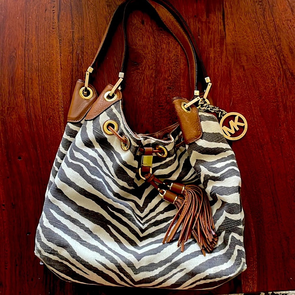 Michael Khors animal print bag